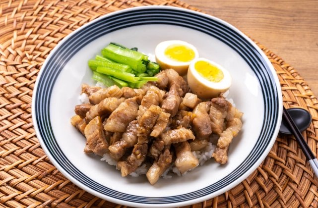 模範街美食
