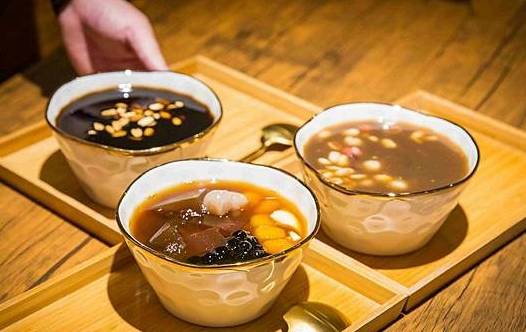 板橋車站美食街